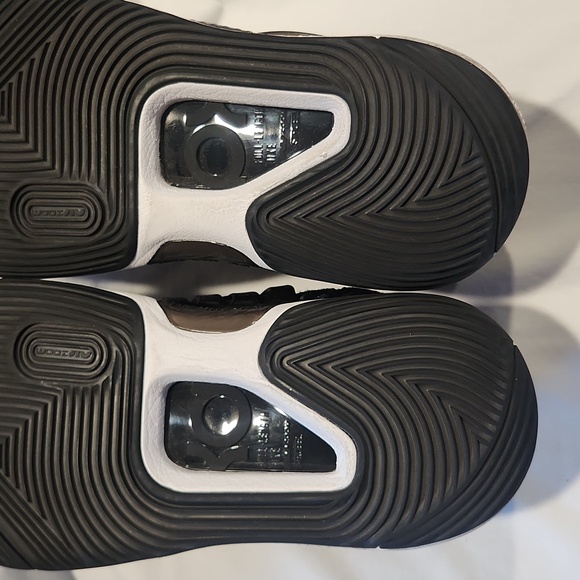 Nike Kevin Durant KD12 TB  DM5040-001 - Picture 13 of 16